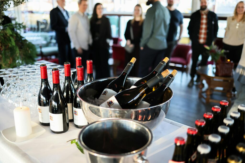 Corporate wine tasting event Orlando by Wine Meets World